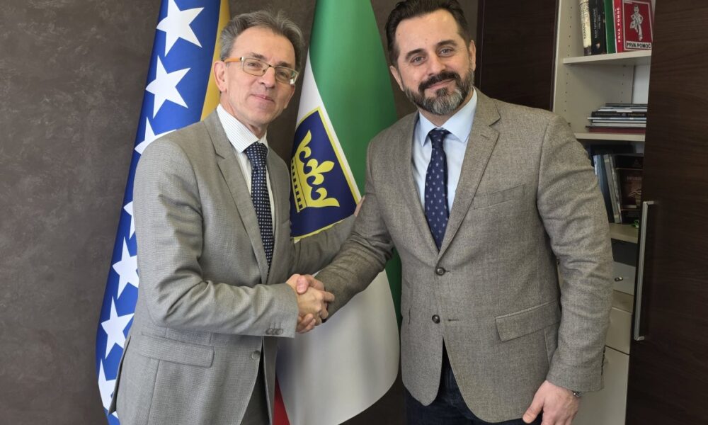 Potpisan Sporazum o saradnji Instituta za zdravlje i sigurnost hrane i Poljoprivredno-prehrambenog fakulteta UNSA